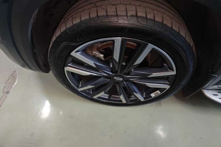 Used Geely Auto Monjaro L 2024 2.0TD High-Power Automatic Two-Wheel Drive Skyline Edition Exterior 7