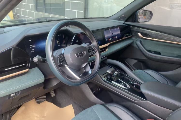 Used Geely Auto Monjaro L 2024 2.0TD High-Power Automatic Two-Wheel Drive Yunqi Version Interior 3
