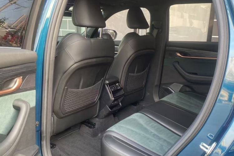 Used Geely Auto Monjaro L 2024 2.0TD High-Power Automatic Two-Wheel Drive Yunqi Version Interior 9