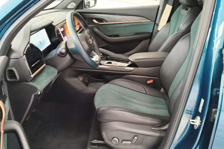 Used Geely Auto Monjaro L 2024 2.0TD High-Power Automatic Two-Wheel Drive Skyline Edition Left Front Seat