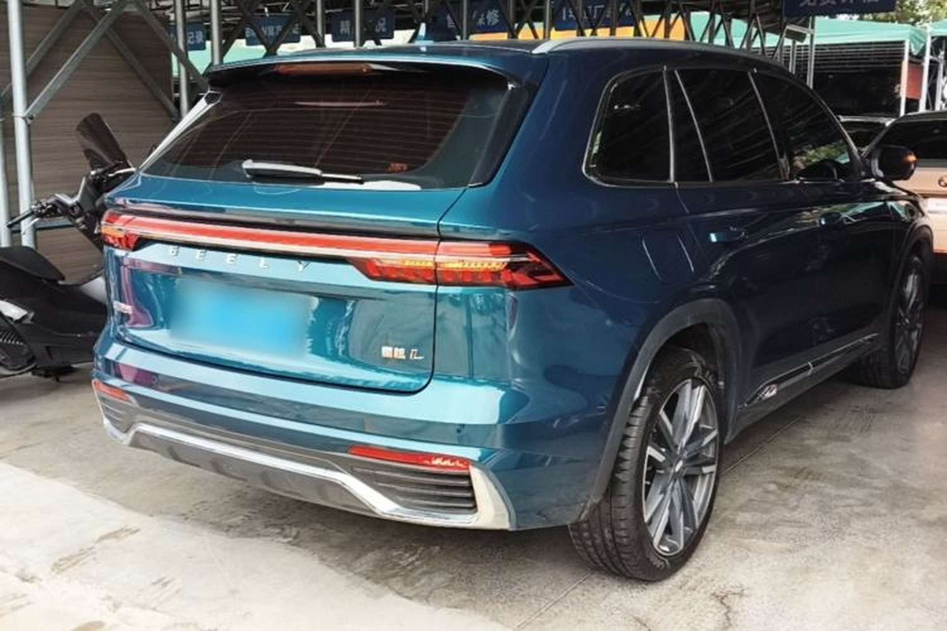 Used Geely Auto Monjaro L 2024 2.0TD High-Power Automatic Two-Wheel Drive Yunqi Version Rear Right 45 Deg