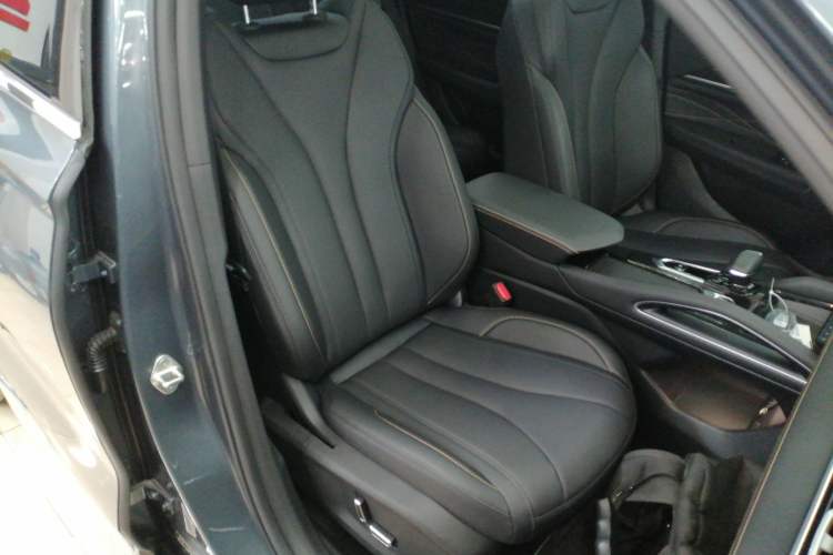 Used Geely Auto Monjaro L 2024 2.0TD DCT EVO Two-Wheel Drive Long-Range Version Right Front Seat