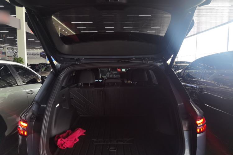 Used Geely Auto Monjaro L 2024 2.0TD DCT EVO Two-Wheel Drive Long-Range Version Trunk