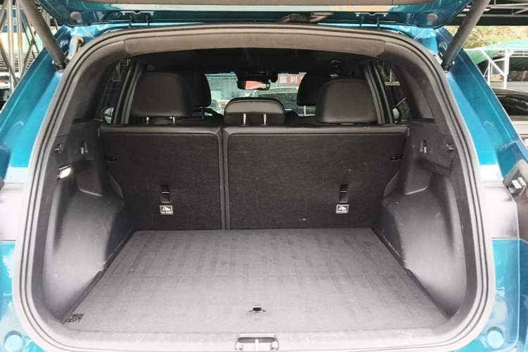 Used Geely Auto Monjaro L 2024 2.0TD High-Power Automatic Two-Wheel Drive Yunqi Version Trunk