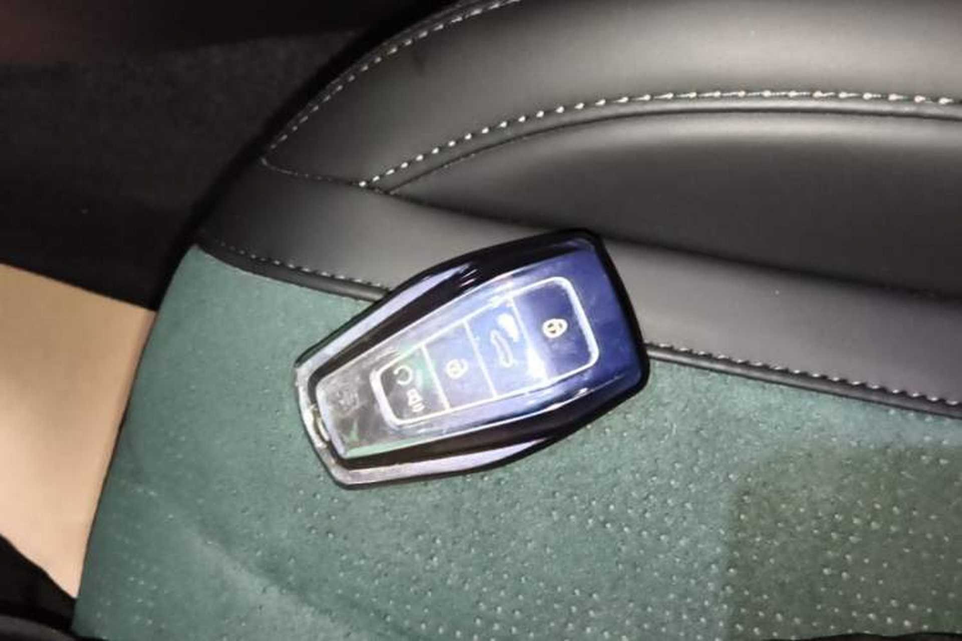 Used Geely Auto Monjaro L 2024 2.0TD High-Power Automatic Two-Wheel Drive Yunqi Version Vehicle Key