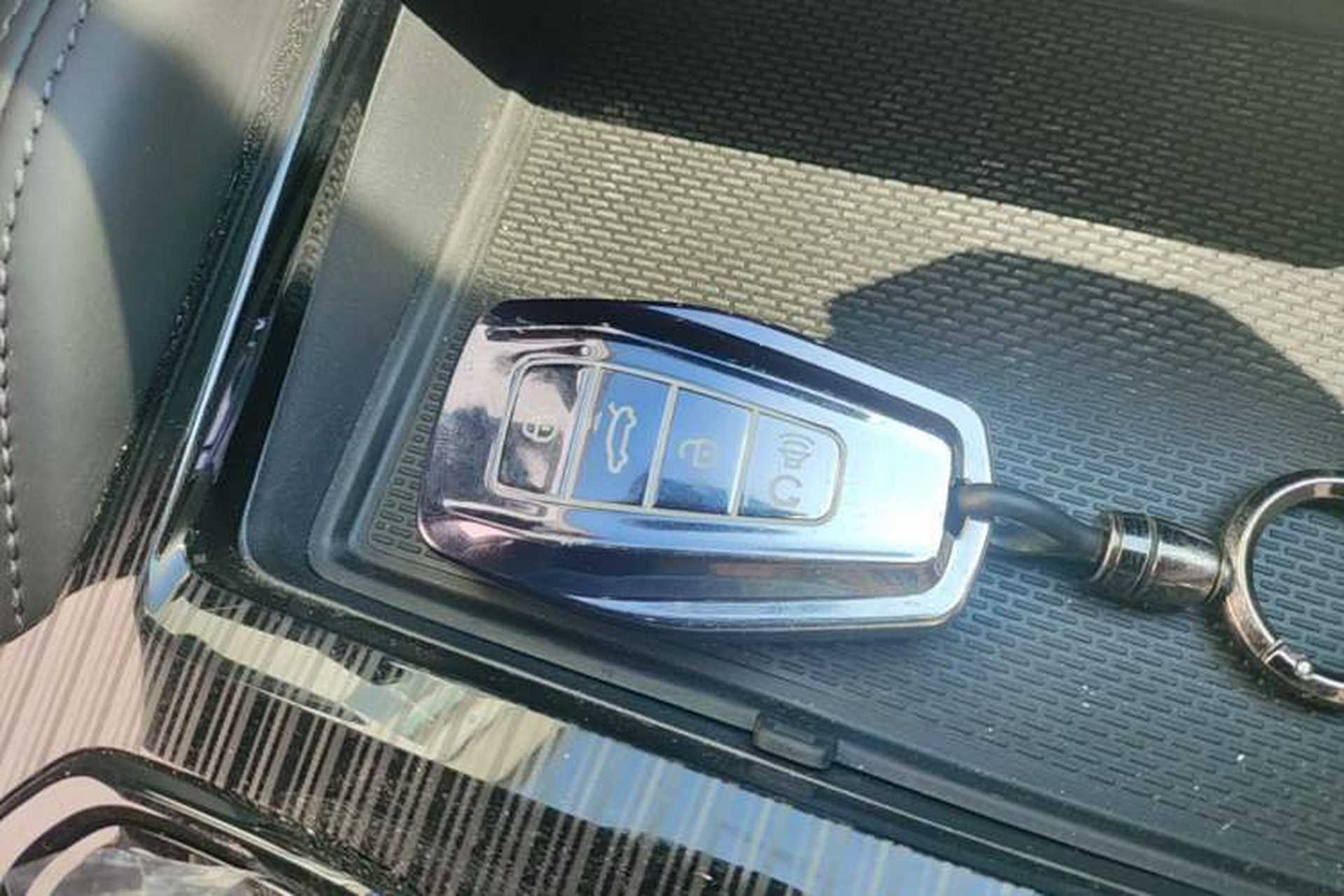Used Geely Auto Monjaro L 2024 2.0TD DCT EVO Two-Wheel Drive Long-Range Version Interior 1