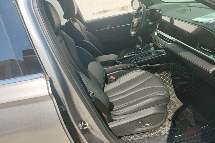Used Geely Auto Monjaro L 2024 2.0TD DCT EVO Two-Wheel Drive Long-Range Version Right Front Seat