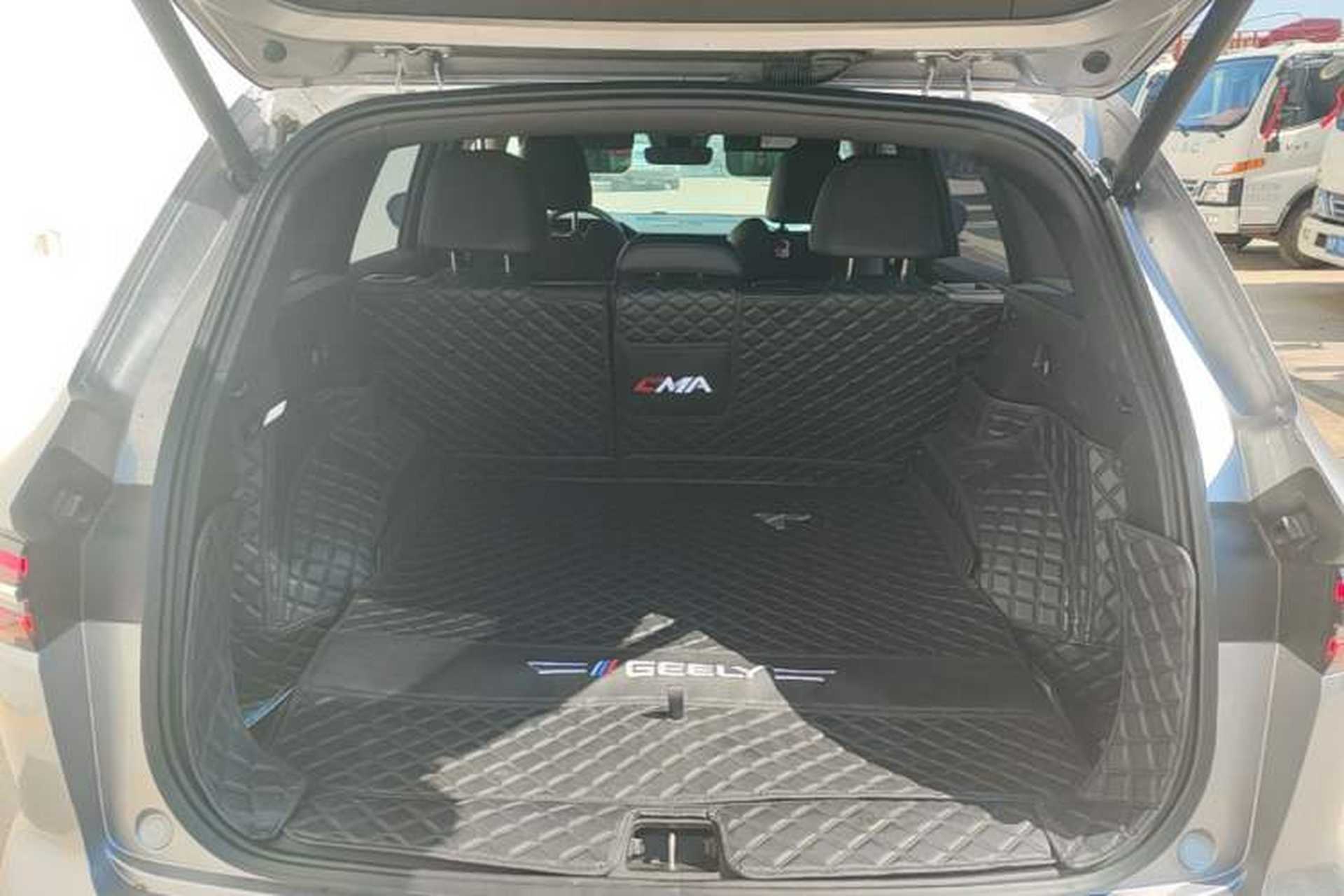 Used Geely Auto Monjaro L 2024 2.0TD DCT EVO Two-Wheel Drive Long-Range Version Trunk