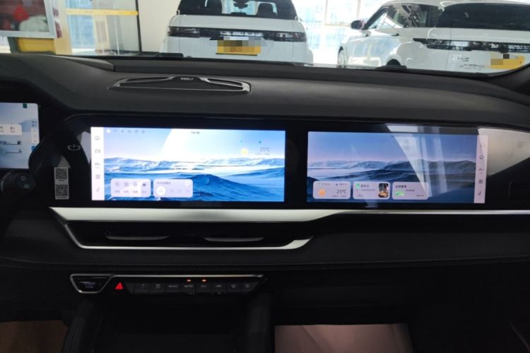 Used Geely Auto Monjaro L 2024 2.0TD DCT EVO Two-Wheel Drive Long-Range Version Audio And AC Panel