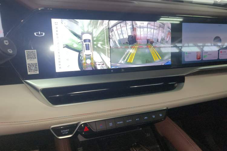Used Geely Auto Monjaro L 2024 2.0TD High-Power Automatic Two-Wheel Drive Yunqi Version Audio And AC Panel