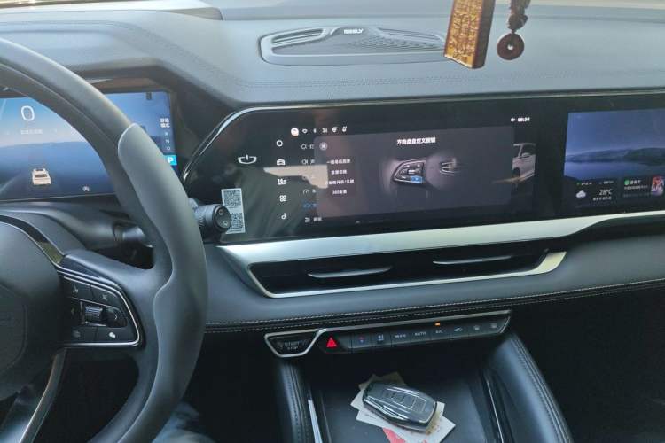 Used Geely Auto Monjaro L 2024 2.0TD DCT EVO Two-Wheel Drive Prestige Version Audio And AC Panel