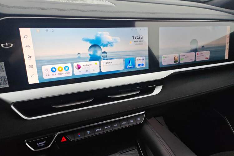 Used Geely Auto Monjaro L 2024 2.0TD High-Power Automatic Two-Wheel Drive Skyline Edition Audio And AC Panel