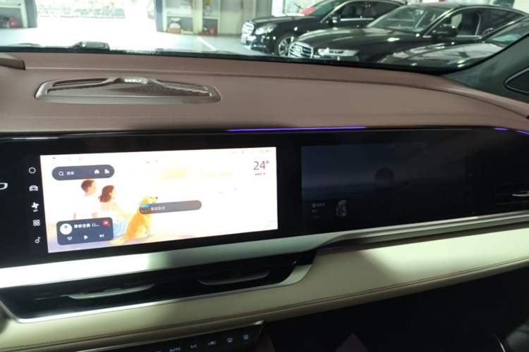 Used Geely Auto Monjaro L 2024 2.0TD High-Power Automatic Two-Wheel Drive Yunqi Version Audio And AC Panel
