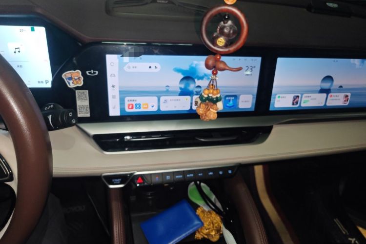 Used Geely Auto Monjaro L 2024 2.0TD High-Power Automatic Two-Wheel Drive Yunqi Version Audio And AC Panel