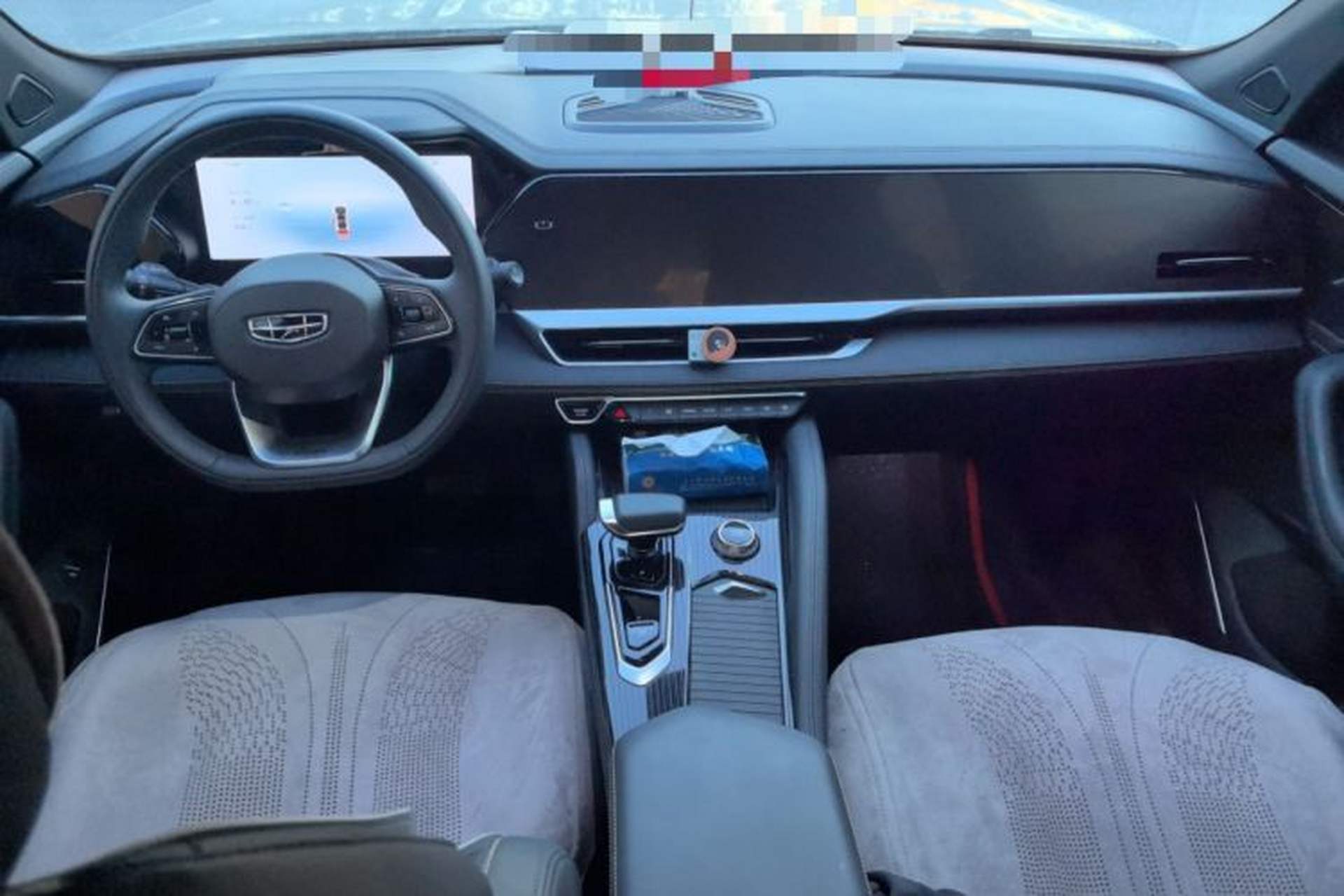 Used Geely Auto Monjaro L 2024 2.0TD DCT EVO Two-Wheel Drive Long-Range Version Center Console