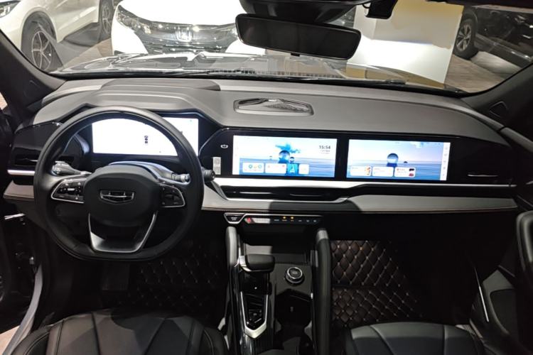 Used Geely Auto Monjaro L 2024 2.0TD DCT EVO Two-Wheel Drive Long-Range Version Center Console