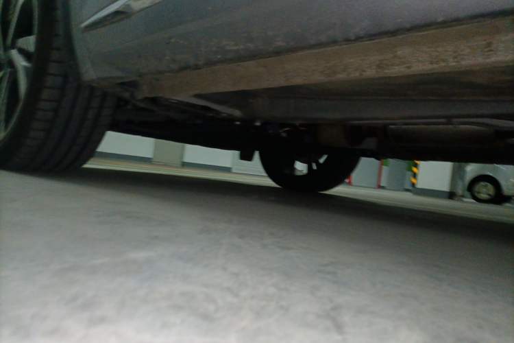 Used Geely Auto Monjaro L 2024 2.0TD High-Power Automatic Two-Wheel Drive Skyline Edition Chassis Front Left
