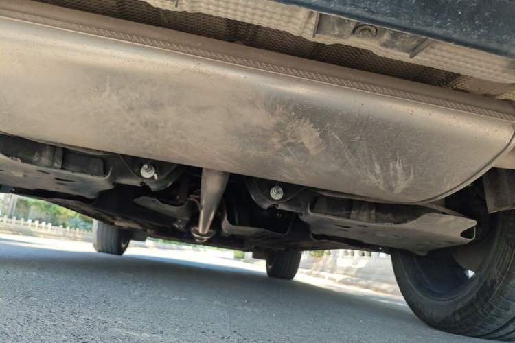 Used Geely Auto Monjaro L 2024 2.0TD DCT EVO Two-Wheel Drive Prestige Version Chassis Rear