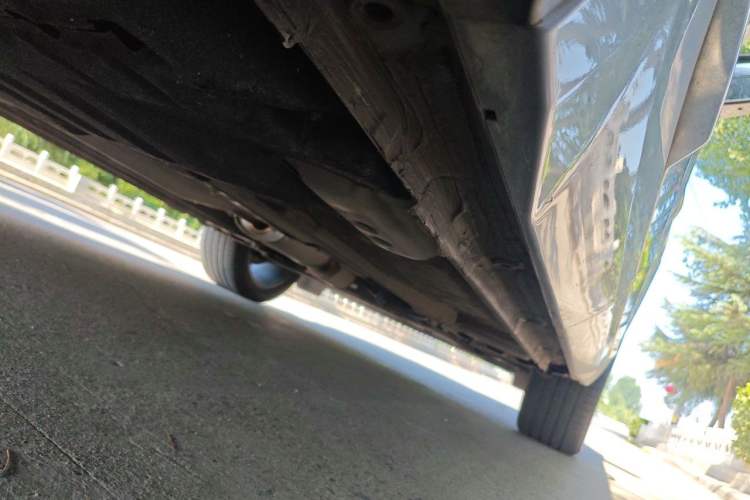 Used Geely Auto Monjaro L 2024 2.0TD DCT EVO Two-Wheel Drive Prestige Version Chassis Rear Right