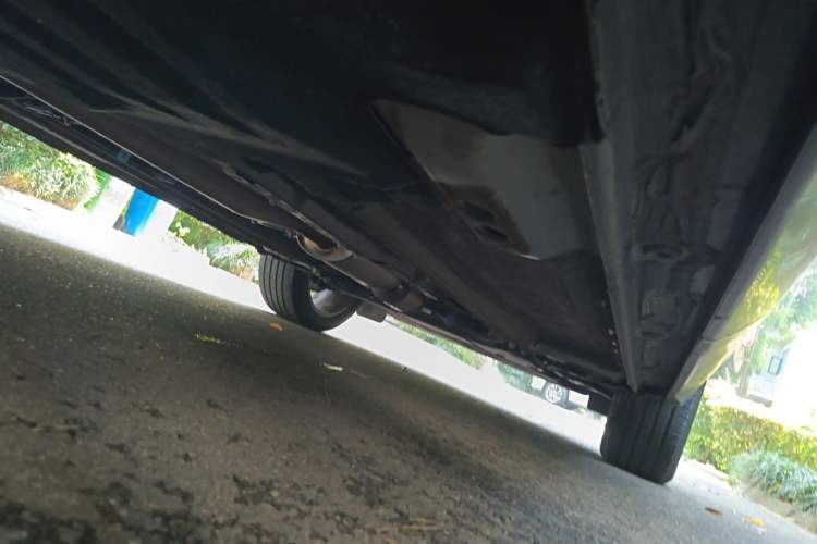 Used Geely Auto Monjaro L 2024 2.0TD DCT EVO Two-Wheel Drive Long-Range Version Chassis Rear Right