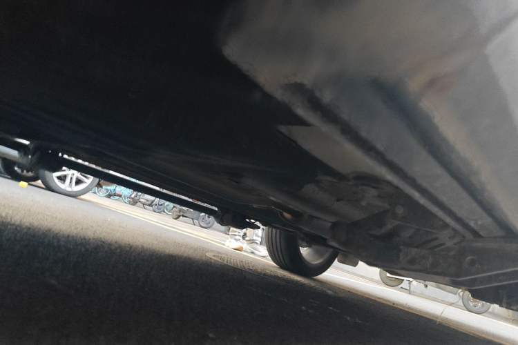 Used Geely Auto Monjaro L 2024 2.0TD High-Power Automatic Two-Wheel Drive Skyline Edition Chassis Rear Right