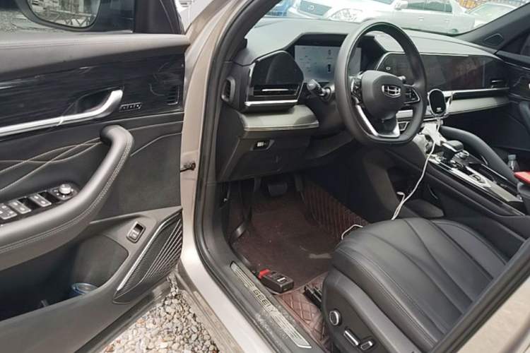 Used Geely Auto Monjaro L 2024 2.0TD DCT EVO Two-Wheel Drive Long-Range Version Driver Seat