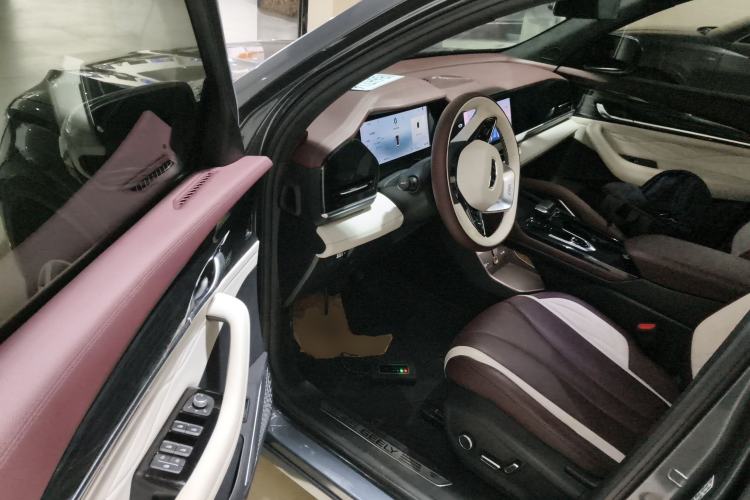 Used Geely Auto Monjaro L 2024 2.0TD High-Power Automatic Two-Wheel Drive Yunqi Version Driver Seat