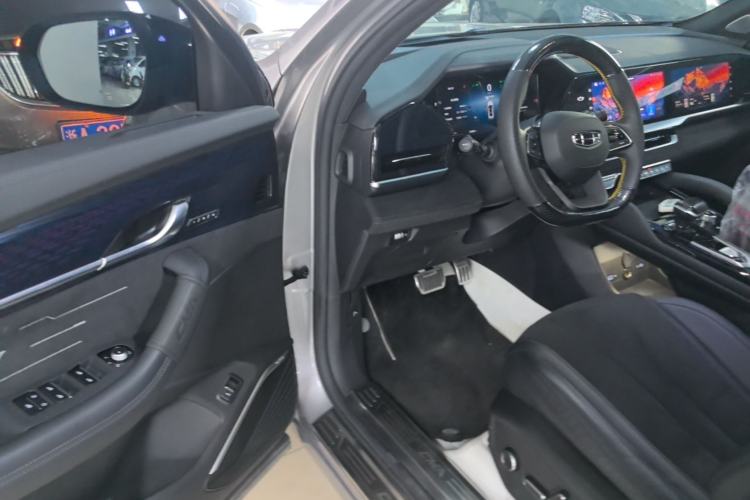 Used Geely Auto Monjaro L 2024 2.0TD High-Power Automatic Two-Wheel Drive Skyline Edition Driver Seat