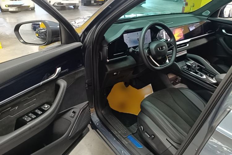 Used Geely Auto Monjaro L 2024 2.0TD High-Power Automatic Two-Wheel Drive Skyline Edition Driver Seat