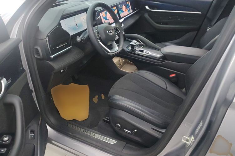 Used Geely Auto Monjaro L 2024 2.0TD High-Power Automatic Two-Wheel Drive Skyline Edition Driver Seat