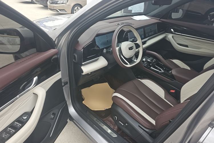 Used Geely Auto Monjaro L 2024 2.0TD High-Power Automatic Two-Wheel Drive Yunqi Version Driver Seat