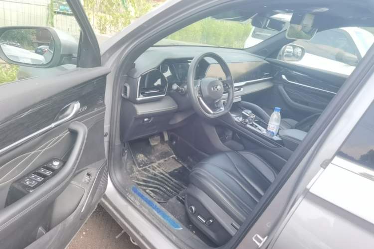 Used Geely Auto Monjaro L 2024 2.0TD DCT EVO Two-Wheel Drive Long-Range Version Driver Seat
