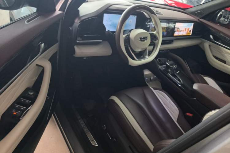 Used Geely Auto Monjaro L 2024 2.0TD High-Power Automatic Two-Wheel Drive Yunqi Version Driver Seat
