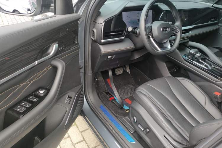 Used Geely Auto Monjaro L 2024 2.0TD DCT EVO Two-Wheel Drive Long-Range Version Driver Seat