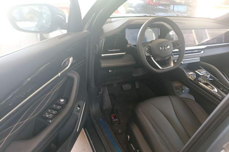 Used Geely Auto Monjaro L 2024 2.0TD DCT EVO Two-Wheel Drive Long-Range Version Driver Seat