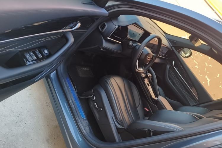 Used Geely Auto Monjaro L 2024 2.0TD DCT EVO Two-Wheel Drive Long-Range Version Driver Seat