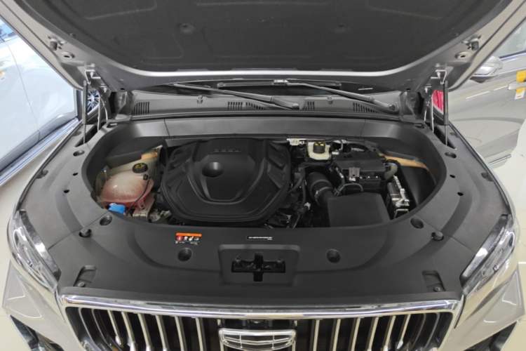 Used Geely Auto Monjaro L 2024 2.0TD DCT EVO Two-Wheel Drive Long-Range Version Engine Bay