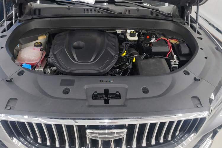 Used Geely Auto Monjaro L 2024 2.0TD High-Power Automatic Two-Wheel Drive Skyline Edition Engine Bay