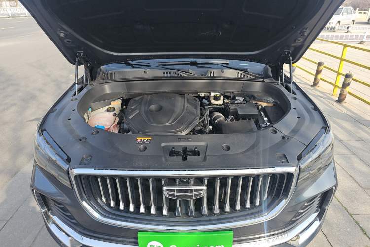Used Geely Auto Monjaro L 2024 2.0TD High-Power Automatic Two-Wheel Drive Yunqi Version Engine Bay