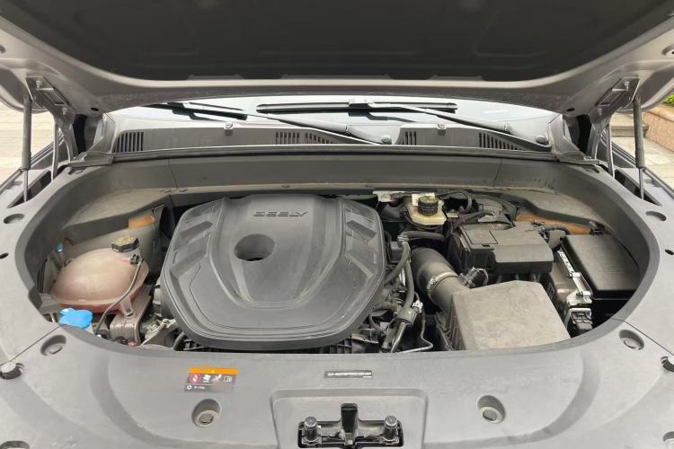 Used Geely Auto Monjaro L 2024 2.0TD High-Power Automatic Two-Wheel Drive Skyline Edition Engine Bay