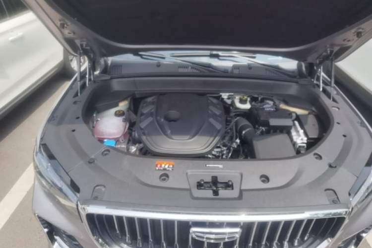 Used Geely Auto Monjaro L 2024 2.0TD DCT EVO Two-Wheel Drive Long-Range Version Engine Bay