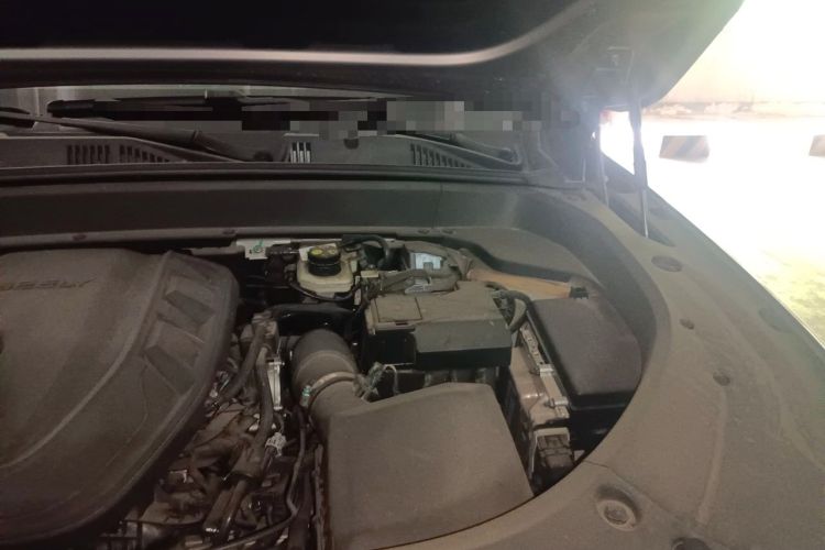 Used Geely Auto Monjaro L 2024 2.0TD High-Power Automatic Two-Wheel Drive Yunqi Version Engine Bay Left