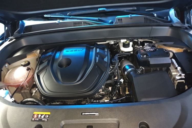 Used Geely Auto Monjaro L 2024 2.0TD DCT EVO Two-Wheel Drive Long-Range Version Engine Bay
