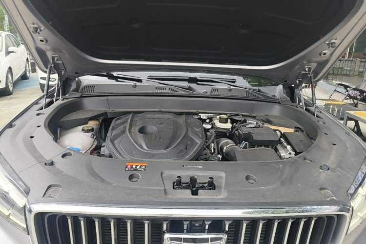 Used Geely Auto Monjaro L 2024 2.0TD High-Power Automatic Two-Wheel Drive Skyline Edition Engine Bay