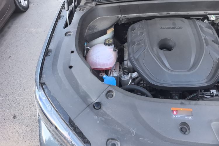 Used Geely Auto Monjaro L 2024 2.0TD DCT EVO Two-Wheel Drive Long-Range Version Engine Bay Right