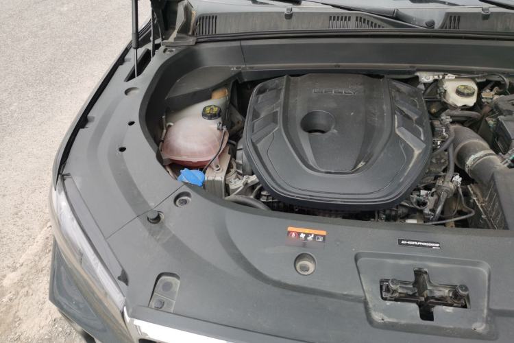 Used Geely Auto Monjaro L 2024 2.0TD DCT EVO Two-Wheel Drive Prestige Version Engine Bay Right