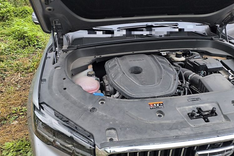 Used Geely Auto Monjaro L 2024 2.0TD High-Power Automatic Two-Wheel Drive Yunqi Version Engine Bay Right