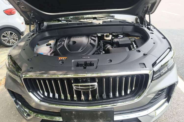 Used Geely Auto Monjaro L 2024 2.0TD High-Power Automatic Two-Wheel Drive Skyline Edition Engine Bay