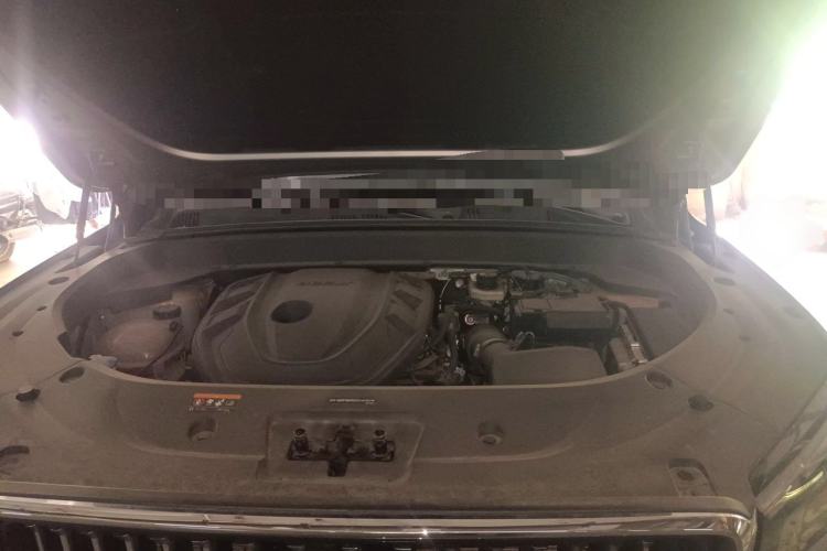 Used Geely Auto Monjaro L 2024 2.0TD High-Power Automatic Two-Wheel Drive Yunqi Version Engine Bay