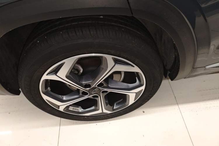 Used Geely Auto Monjaro L 2024 2.0TD High-Power Automatic Two-Wheel Drive Yunqi Version Exterior 2